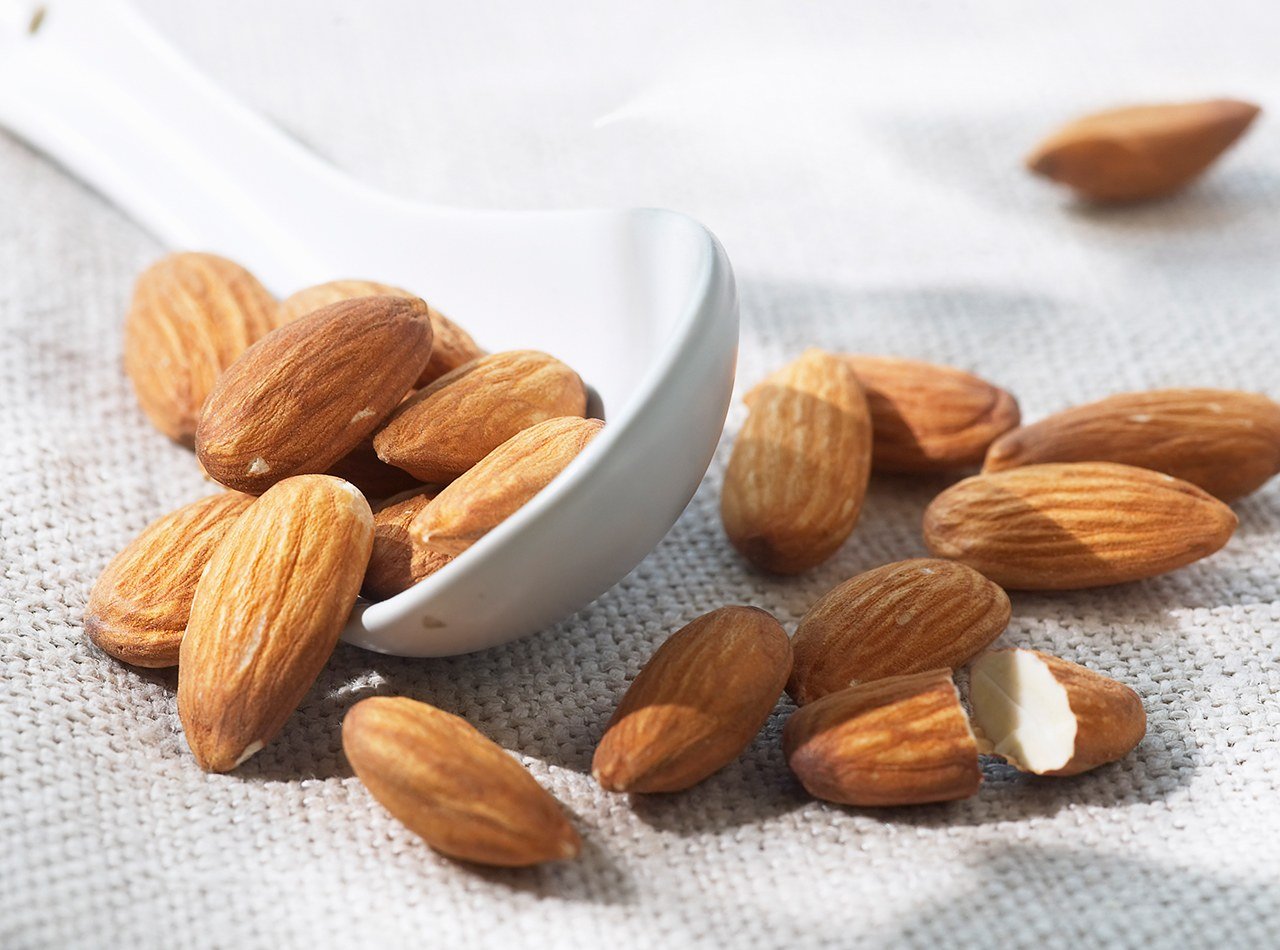 Almonds Benefits For Men And Women Health life