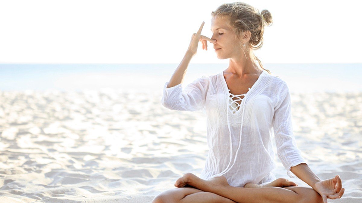 Best Breathing And Meditation Exercise To De-Stress Life