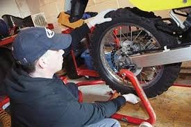 Your Motorcycle Tyres Need Replacements? How to Know Read Here