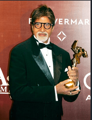 Read Here Amitabh Bachchan Biography and Life Achievements
